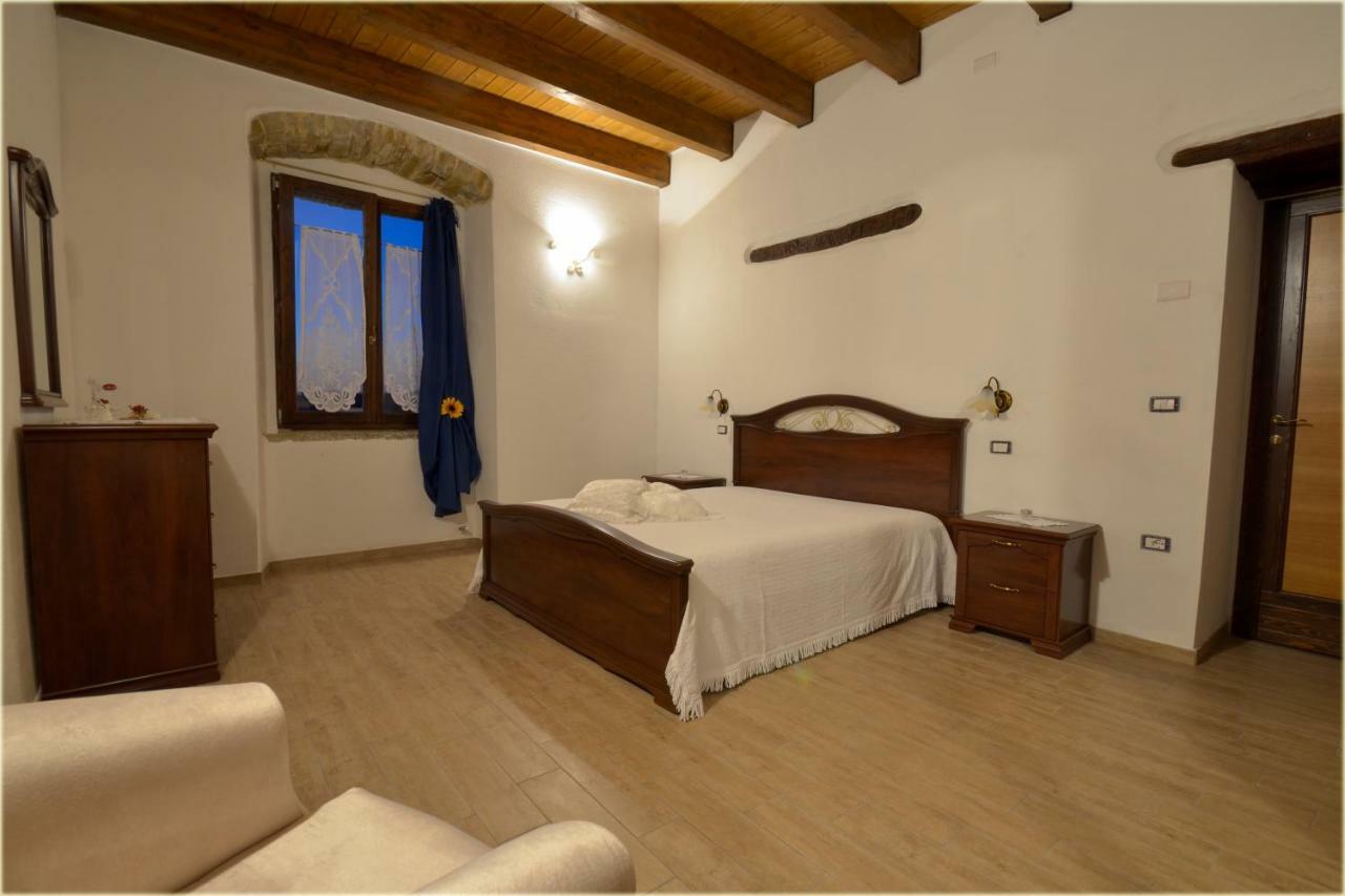 Hotel Il Palazzo Del Barone - Stanza Dei Maiorana Pietrapertosa Exterior foto